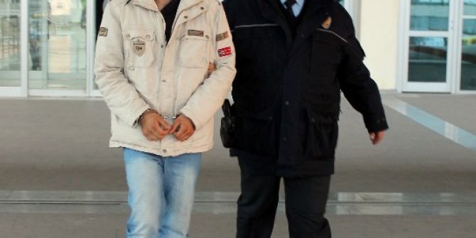 Katil Zanlısı, Olay Sonrası Kameralara Gülümsedi