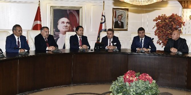 Zabıtadan Emniyet Müdürlüğüne Taziye Ziyareti