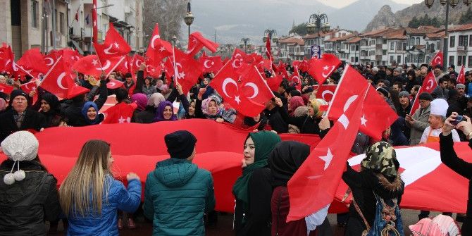 Teröre Tepki, Asker Ve Polise Dua