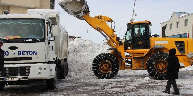 Varto Belediyesinin Karla Mücadele Çalışması Başladı