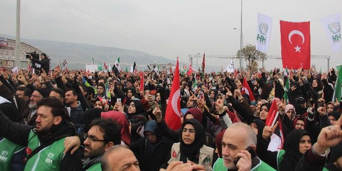 İhh’den “Halep’e Yol Ver” Mitingi