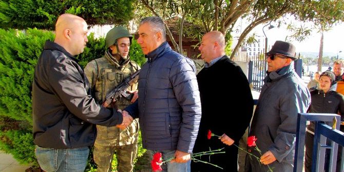 Çeşme’de Saldırıların Ardından Taziye Ziyareti