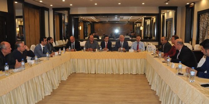 Sarıkamış’ta Kayak Sezonu Öncesi İlk Toplantı Yapıldı