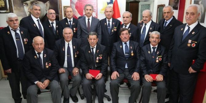 Başkan Yanılmaz, Gazilerle Bir Araya Geldi