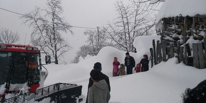 Kar Sebebiyle Mahsur Kalan Hastalara Kurtarma Operasyonu