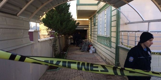 Üç Çocuk Annesi Kadın İntihar Etti