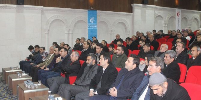 Mardin’de “İslam Dünyasında Ve Türkiye’de Neler Oluyor" Konferansı