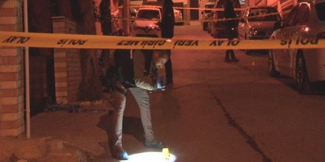 Evinin Önünde Öldürüldü