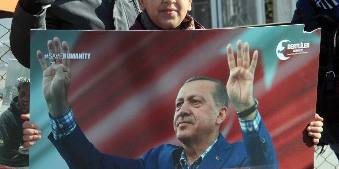 Bm Önünde Halep Protestosu