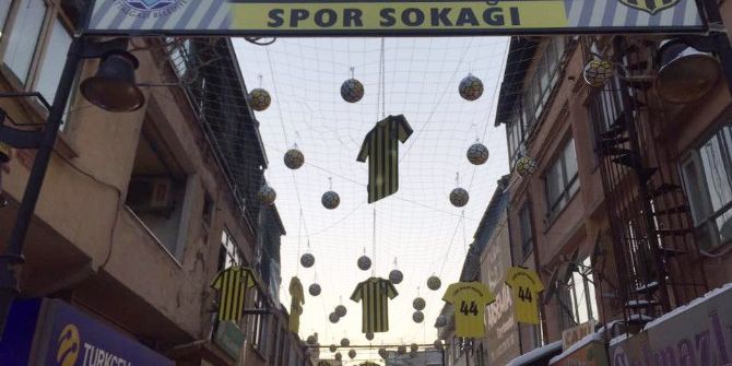 Battalgazi Belediyesi’nden ‘Yeni Malatyaspor Sokağı’ Uygulaması