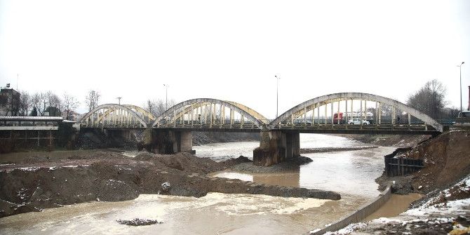 Sakarya Nehri Asıl Yatağına Kavuşuyor
