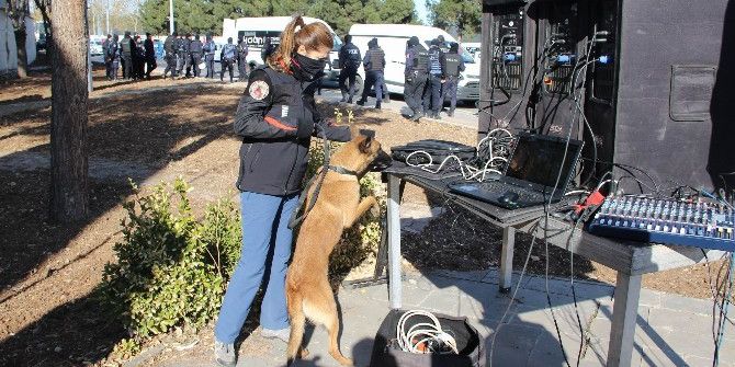 Diyarbakır Teröre Karşı Tek Yumruk Oldu