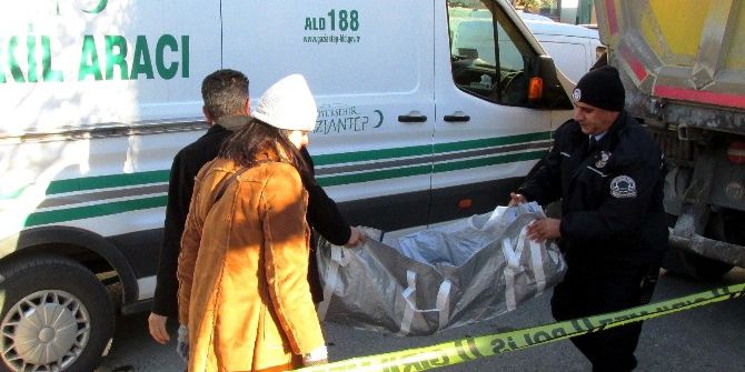 Çöpte Yeni Doğmuş Bebek Cesedi Bulundu