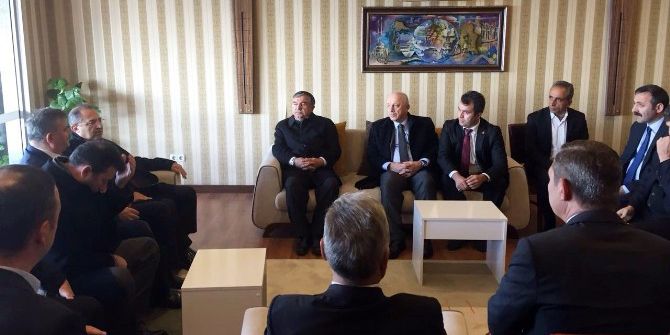 Ak Parti Mkyk Üyesi Özbakır’dan Terör Saldırısına Kınama