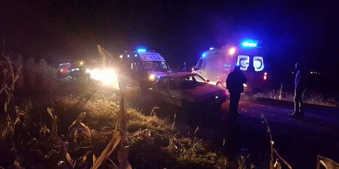 Otomobil At Arabasına Çarptı: 1 Ölü, 3 Yaralı