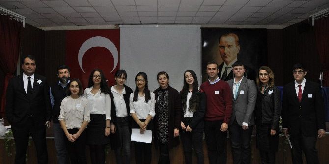 Cemil Alevli Kolejinden İnsan Hakları Ve Demokrasi Dersi