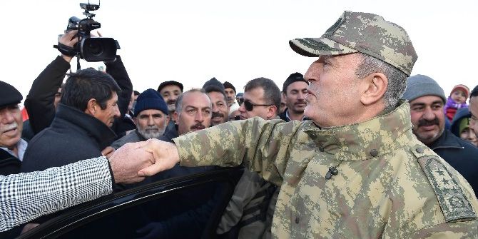 Genelkurmay Başkanı Orgeneral Akar, Yaralı Askerleri Ziyaret Etti