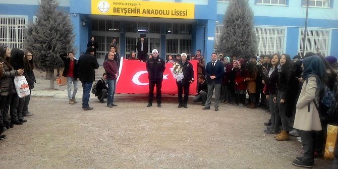 Beyşehir’de İhbara Giden Polislere Öğrencilerden Sürpriz
