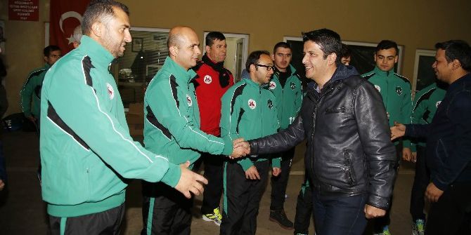 Döşemealtı Belediyesi’nden Amatör Sporculara Tam Destek