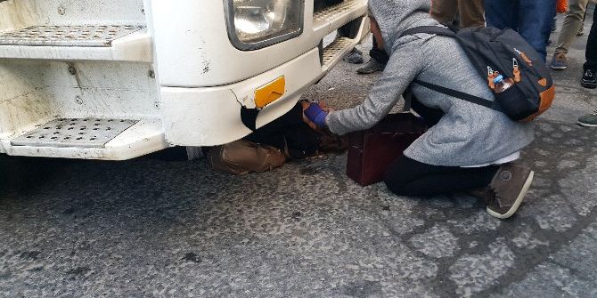 Genç Kadın, Hafriyat Kamyonunun Altında Kaldı