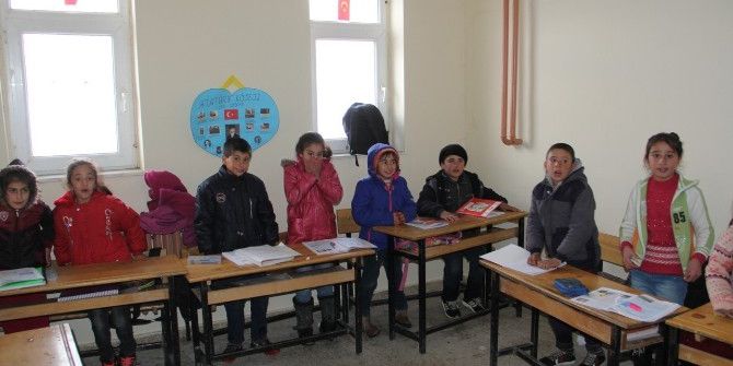 Müdür Samsa’dan Öğrencilere Ziyaret