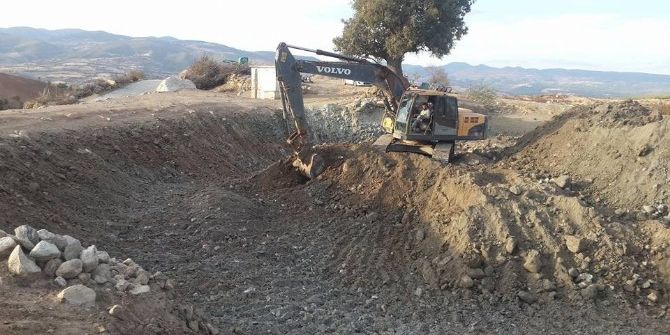 Gördes’in Göletlerinde Yoğun Mesai