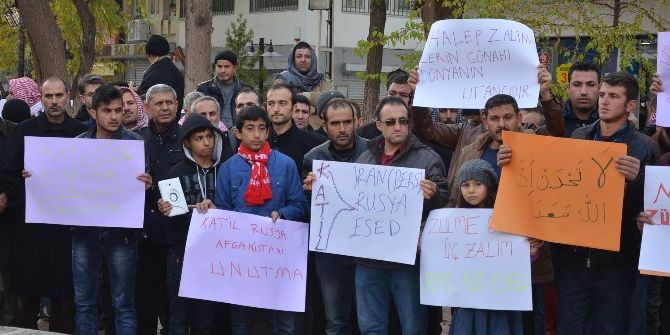 Viranşehir’de Stk’lar Halep Katliamını Protesto Etti