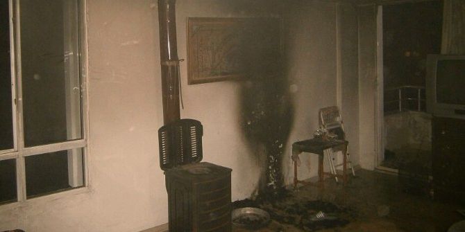 Yangını Söndürürken Kendi De Yandı