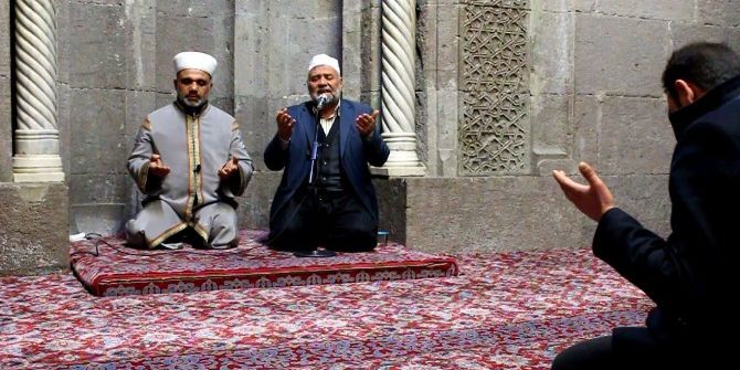 Agd Kayseri Şubesi Şehitler İçin Dua Etti