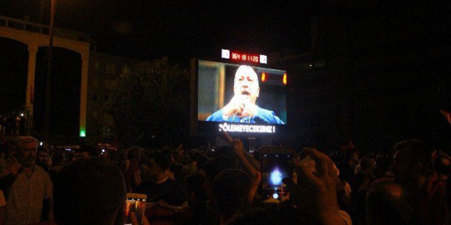 Çavuşoğlu: “Bu Çapulculara Pabuç Bırakmayacağız”