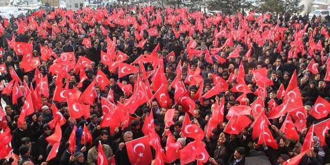 Hakkari’de ‘Teröre Lanet’ Mitingi