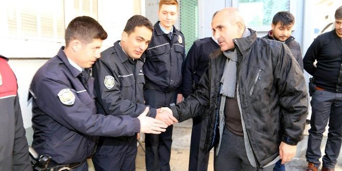 Belediye Başkanı Kara Karataş Ekipler Amirliği Ziyaret Etti