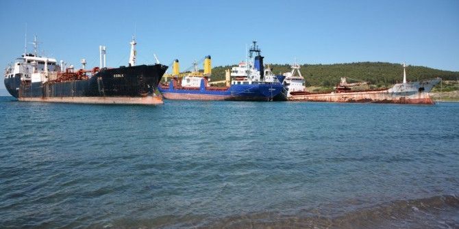 Hacizli Gemiden Hurda Çalan Hırsızlara Suçüstü