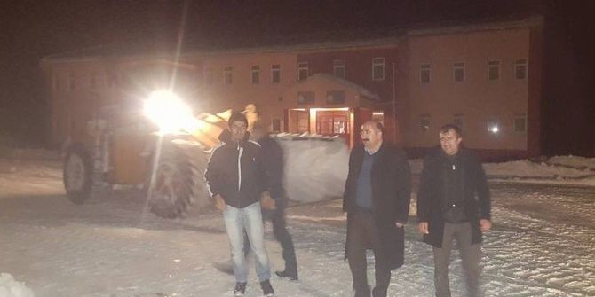 Gevaş’ta Karla Mücadele Çalışması