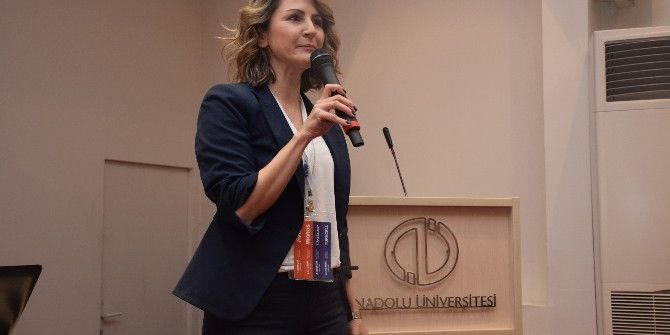 Öğrenciler "İnteraktif İnsan Kaynakları Semineri"nde Sektörle Buluştu