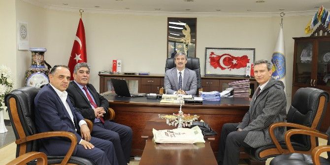 Başkan Şirin Türk Eğitim-sen’i Ağırladı