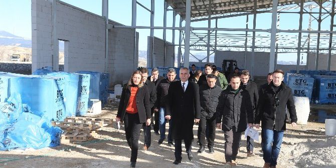 Başkan Zolan Asfalt Şantiyesinde İncelemelerde Bulundu