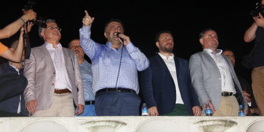 Ak Partili Karal: “Tbmm’ye Gidiyoruz, 550 Vekil İle Demokrasi Mücadelesi Vereceğiz”