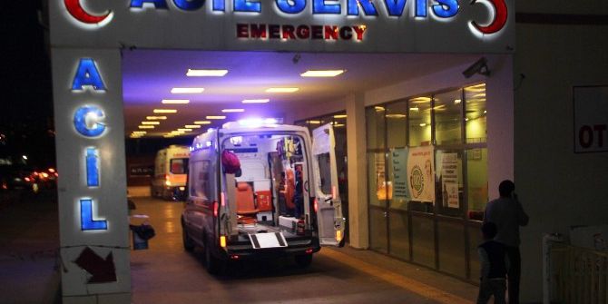 Gazdan Zehirlendiği İddia Edilen 2 Asker Hastaneye Kaldırıldı