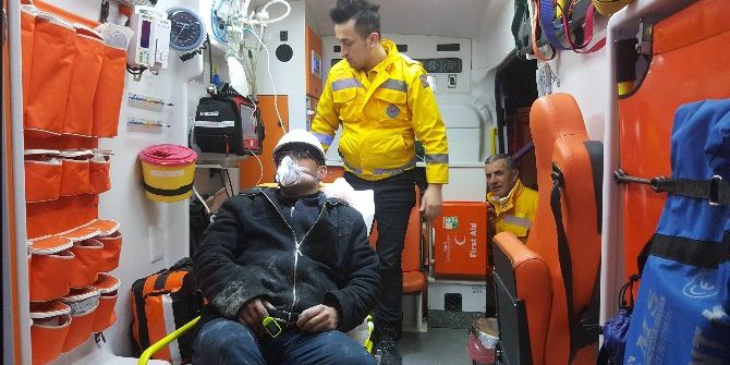 Fabrika Yangını Söndürüldü