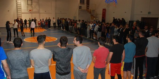 Özel Harekat Polisi Olmak İçin Ter Döküyorlar