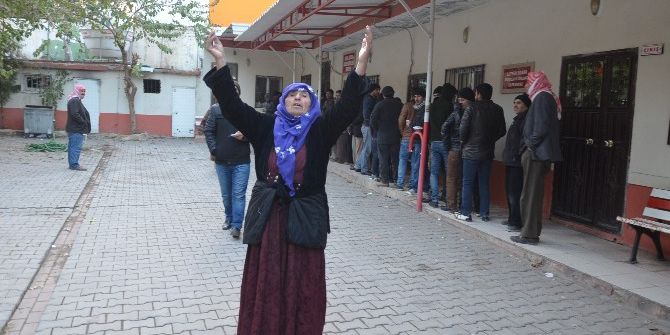 Kamp Dışındaki Suriyelilere 100 Tl Yardım