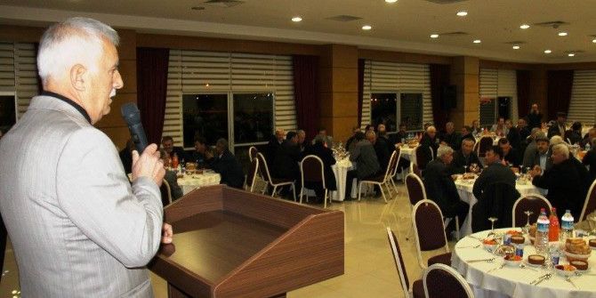 Muhtarlardan Birlik Beraberlik Yemeği