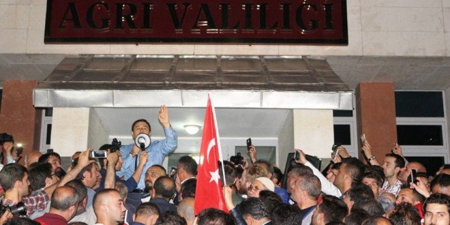 Vali Işın: “Pkk’ya Boğun Eğmedik, Paralelcilere De Eğmeyiz”