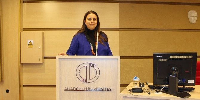 Mimarlık Fakültesi’nde "Evin Hâlleri" Konuşuldu