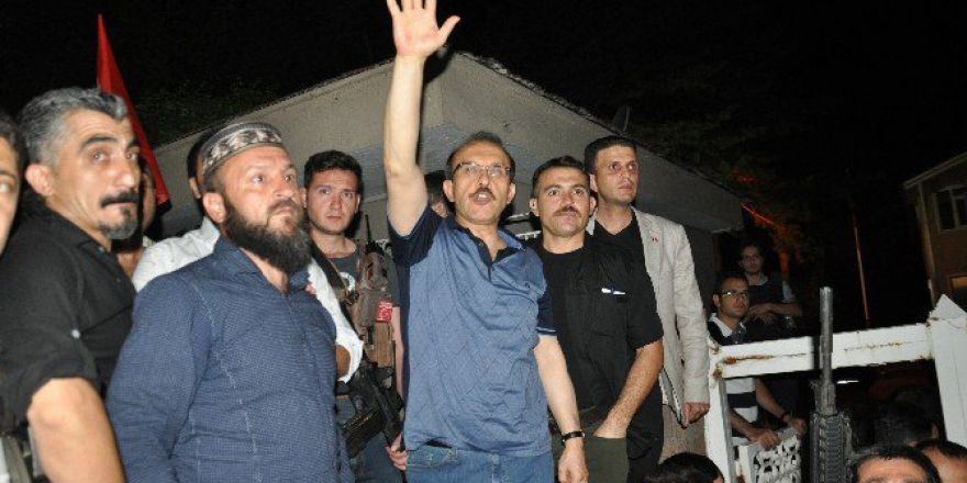 Muş’ta Binlerce Kişi Sokağa Döküldü