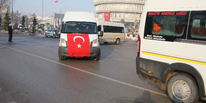 Malatyalı Minibüsçü Ve Servisçilerden Teröre Tepki