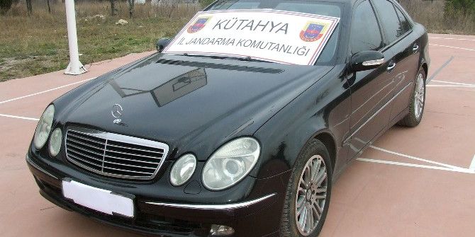 Kütahya’da Kaçak Otomobil Ele Geçirildi