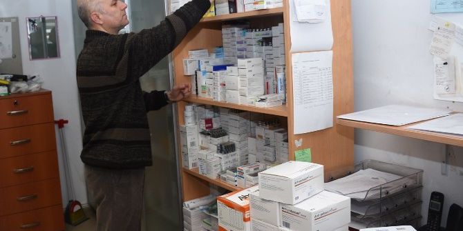 Belediye İhtiyaç Sahiplerine Ayda Üç Bin İlaç Veriyor