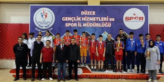 Masa Tenisi Şampiyonları Belli Oldu